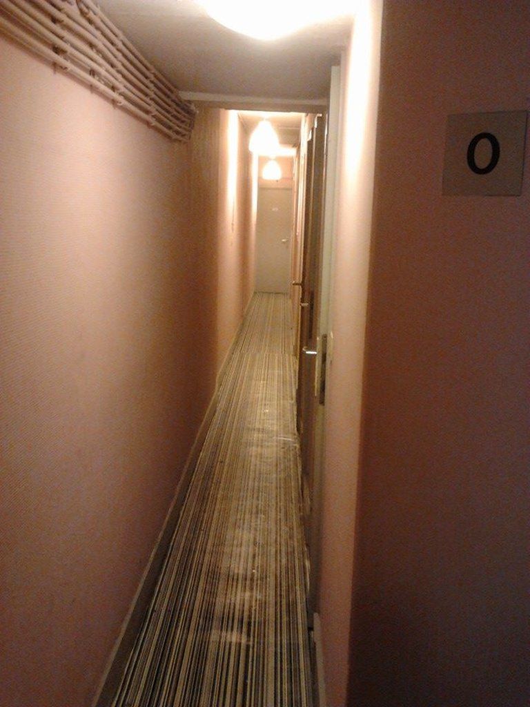 Hostel Louise Brussel Buitenkant foto